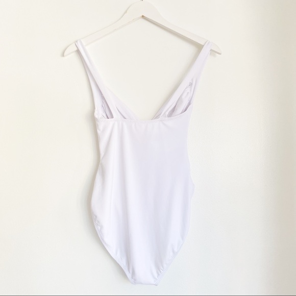 Norma Kamali Twist Mio Bodysuit Size M Nwot $165 - Picture 7 of 9